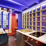 Cosy, Colourful Studio For 2 - Heart Of \